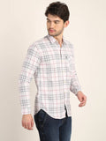 Men Checkered White Casual Slim Fit Shirt