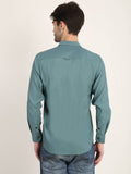 Men Solid Sea Green Casual Slim Fit Shirt