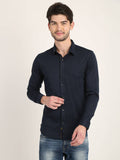 Men Solid Navy Blue Casual Slim Fit Shirt Seventy7