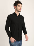 Men Solid Black Casual Slim Fit Shirt Seventy7