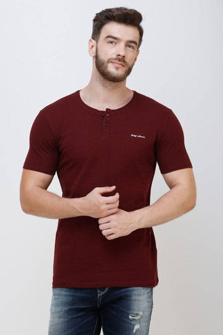 Men's Half Sleeves Round Neck Slim Fit Wine T-shirt